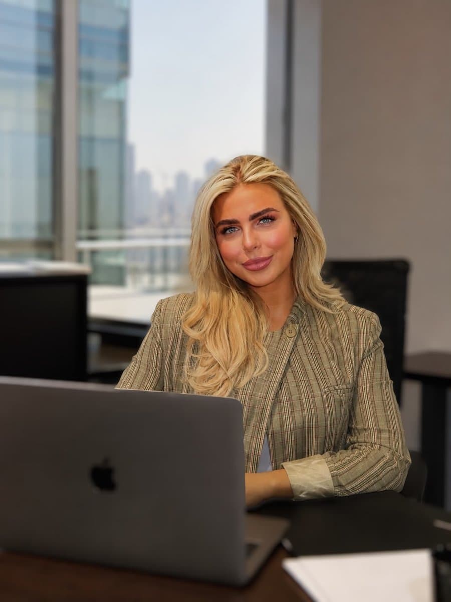 Louelle Jo-Ann Boot, oprichter van Louén Juristenkantoor